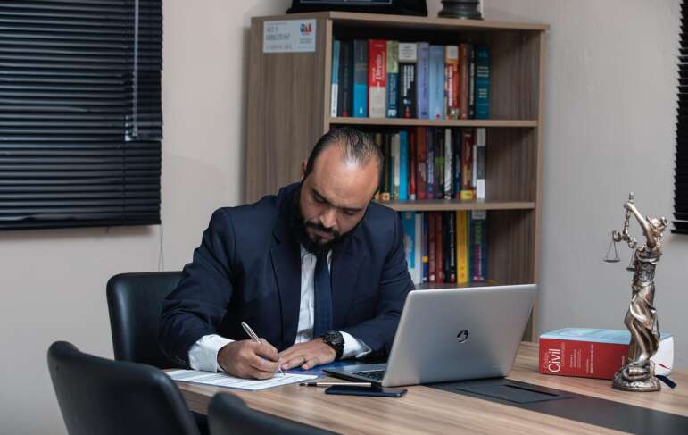 Co się dzieje ze spadkiem, gdy wszyscy spadkobiercy odrzucą dziedziczenie?